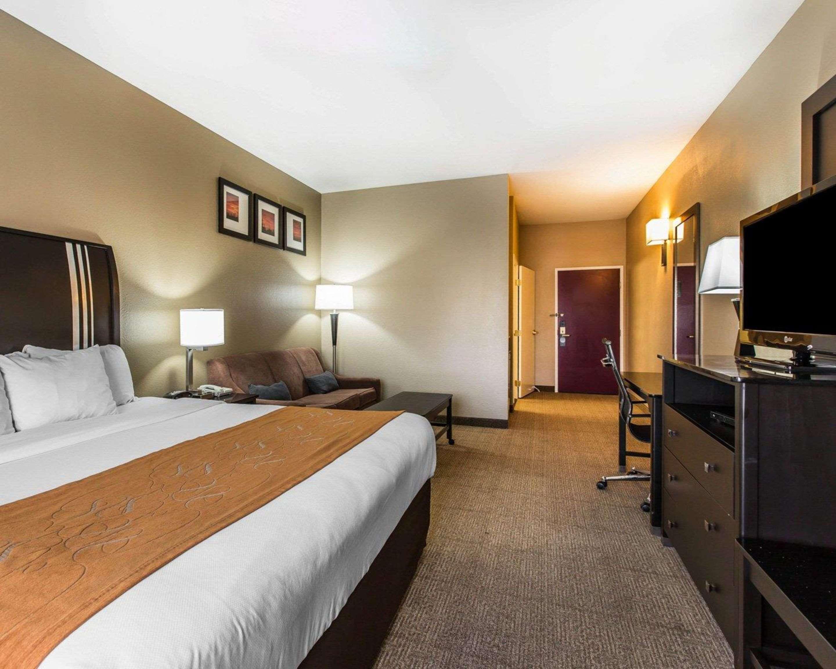 Comfort Suites Bakersfield Exteriér fotografie