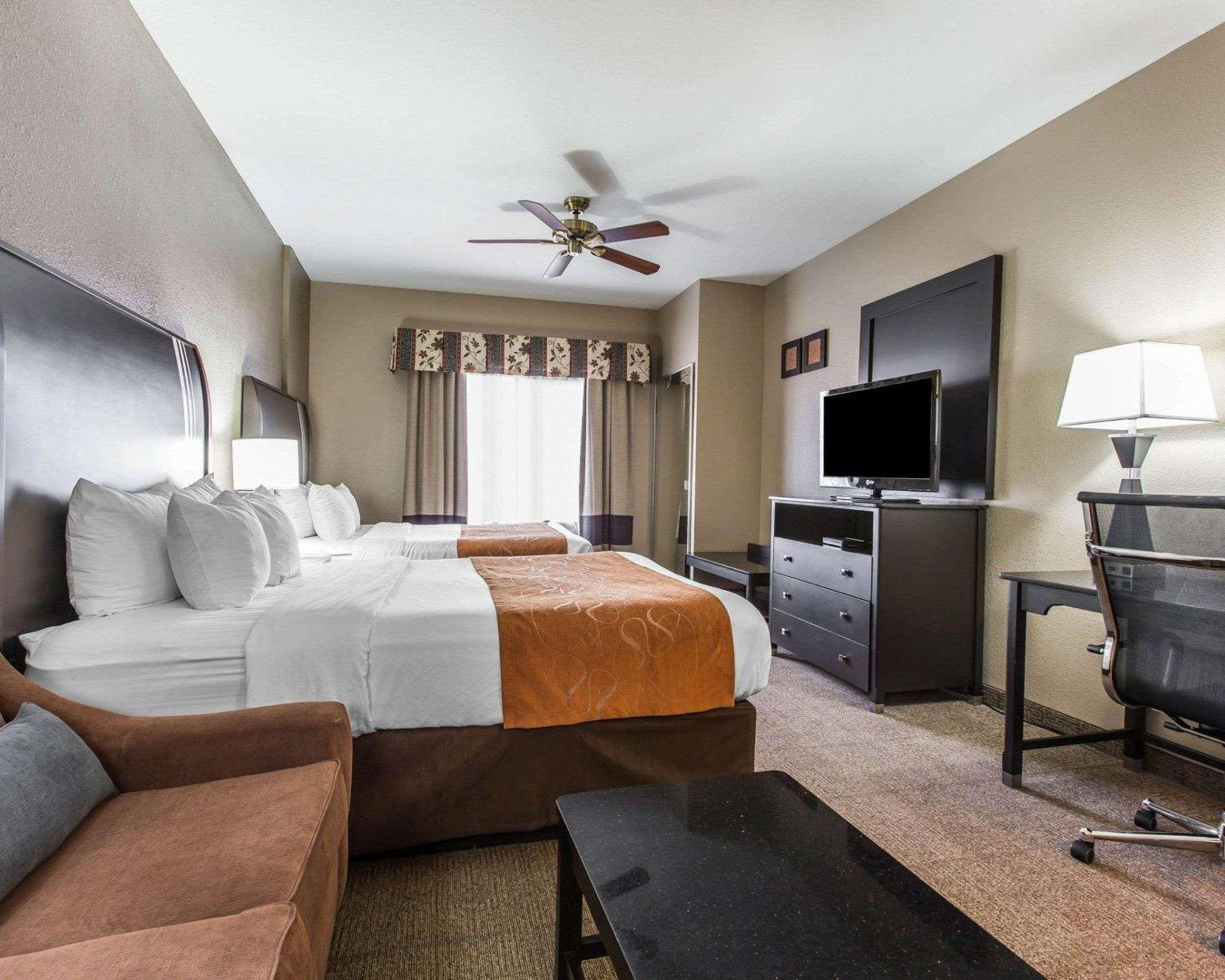 Comfort Suites Bakersfield Exteriér fotografie