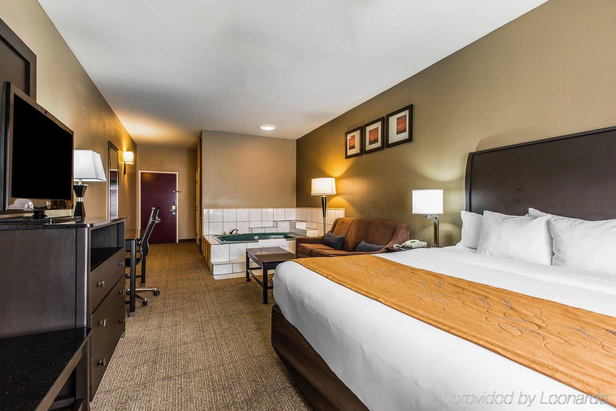 Comfort Suites Bakersfield Exteriér fotografie
