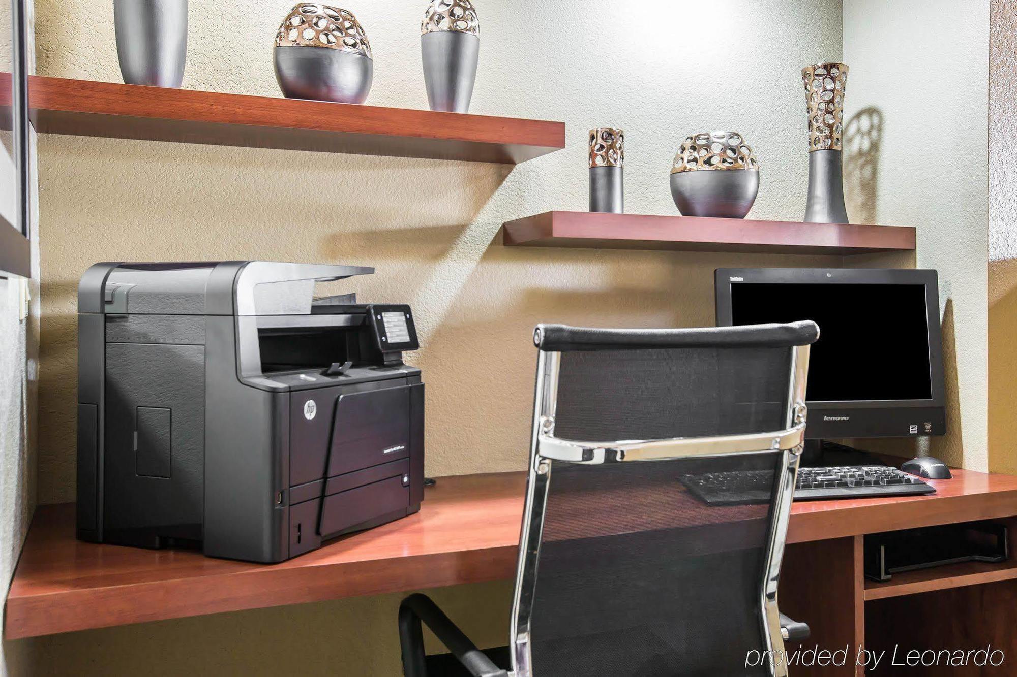 Comfort Suites Bakersfield Exteriér fotografie